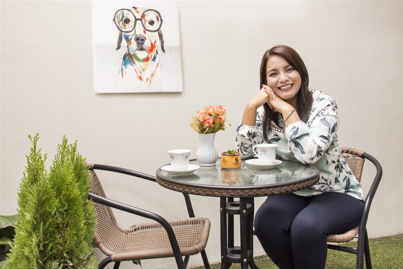 Dra. Leila Espinoza en sala de atención